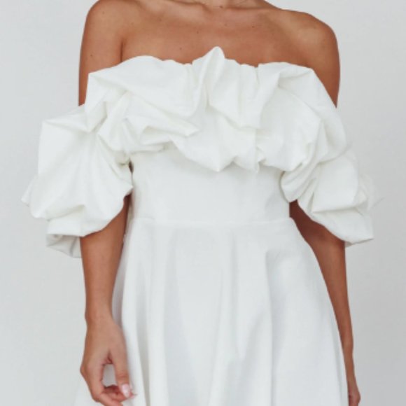 Selfie Leslie- Kailynn Off-Shoulder A-Line Mini Dress White × 1 M - Picture 2 of 6